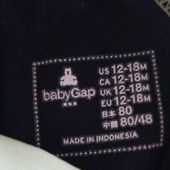 ⚘4 for $24⚘Gap one piece swim suit rash guard suit - Picture 2 of 5